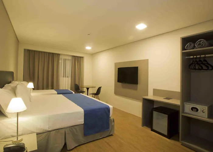 Fity Hotel